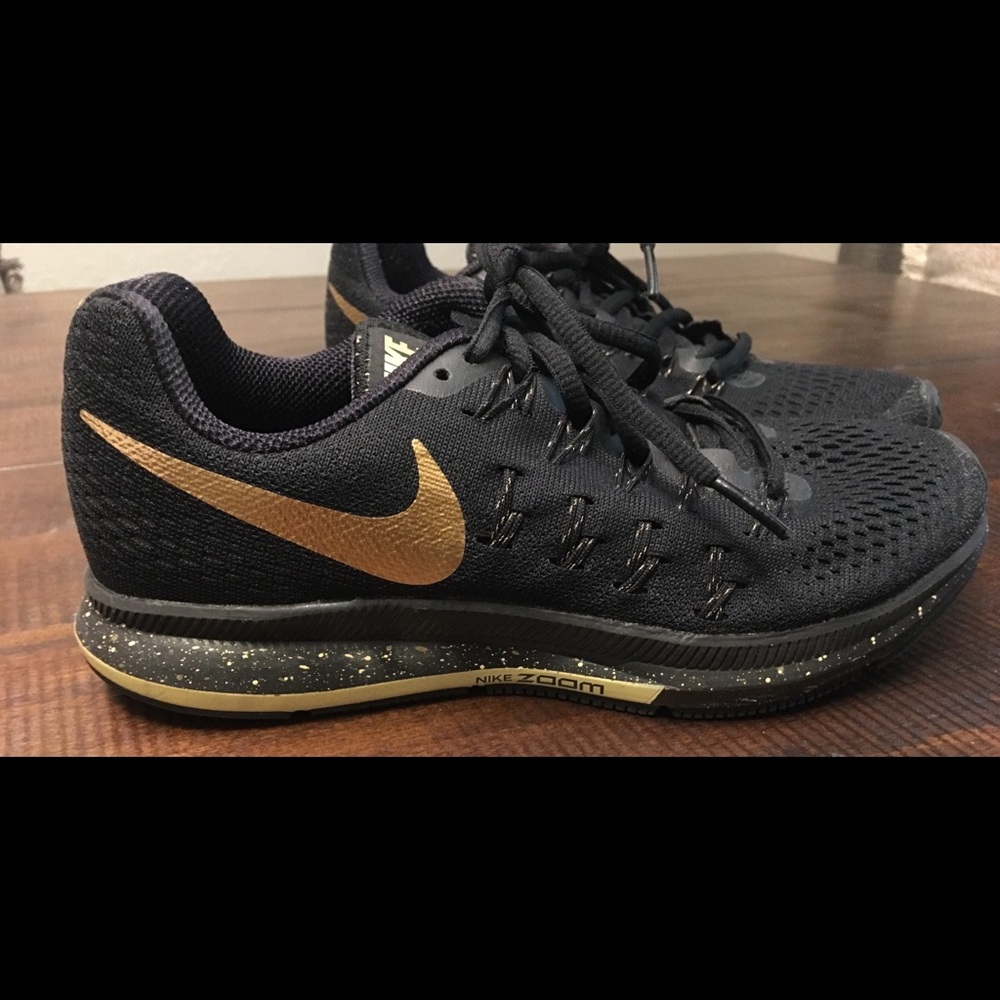 Women’s Nike Pegasus-Size 6.5